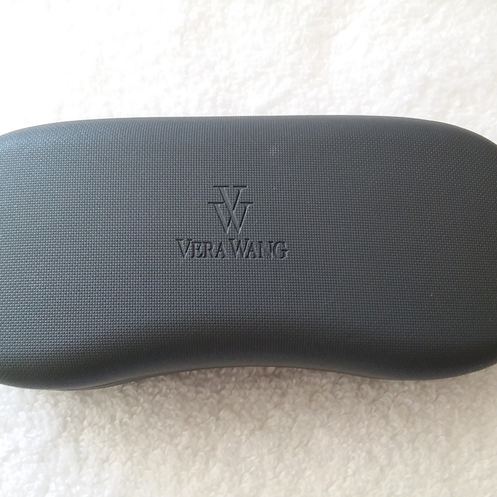 Vera Wang Gray Hard Eye Glass Case